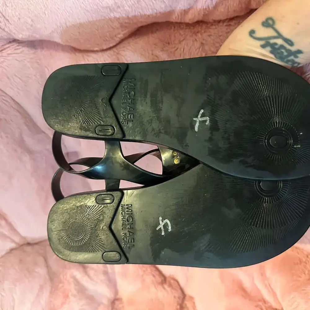 Michael Kors Black Jelly Thong Sandals with Gold MK Emblem - Picture 5 of 5